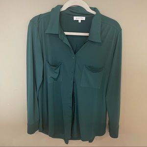 Grace & Lace Button Down Top Size Small